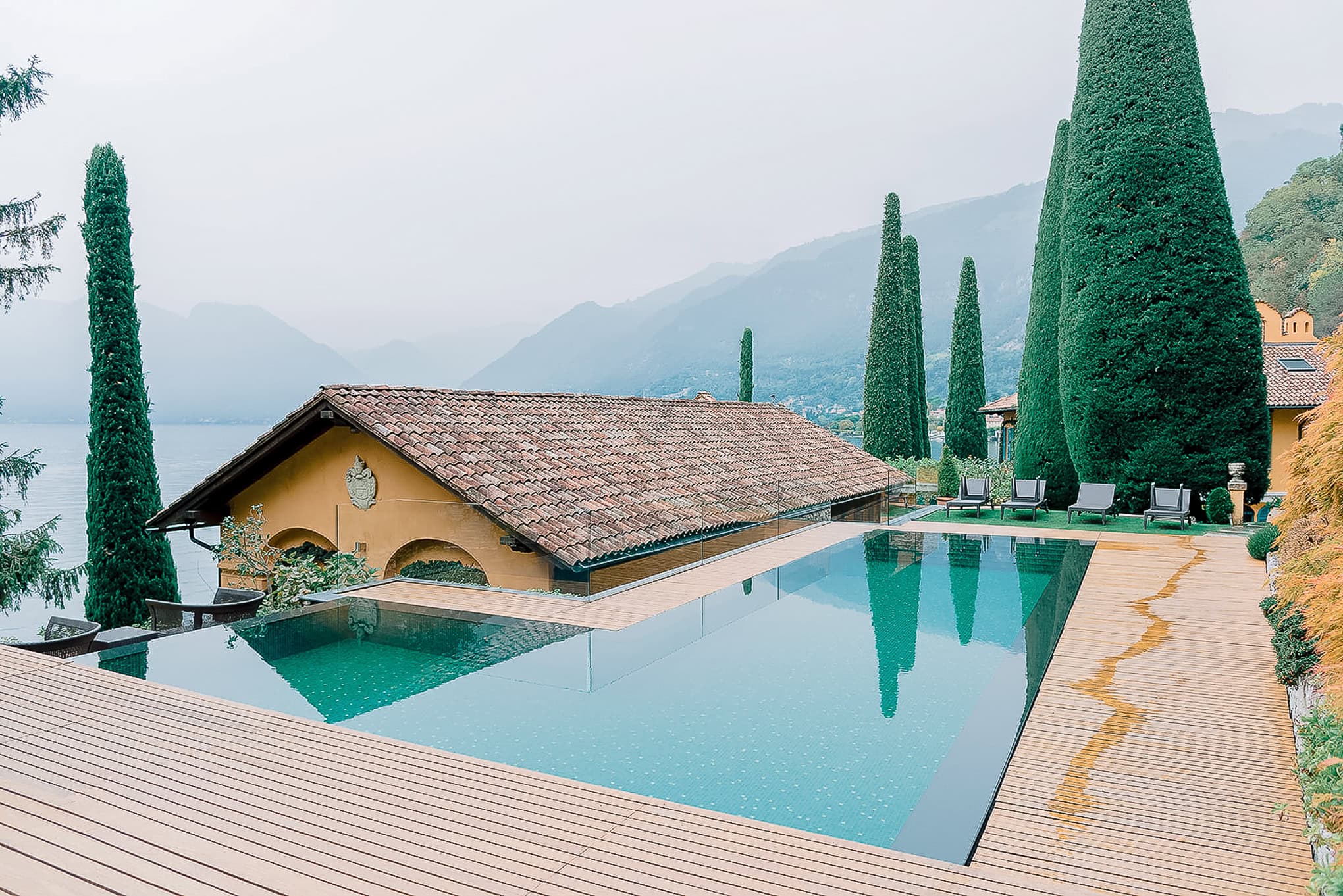 lake-como-villa-la-cassinella-private-wedding-venue