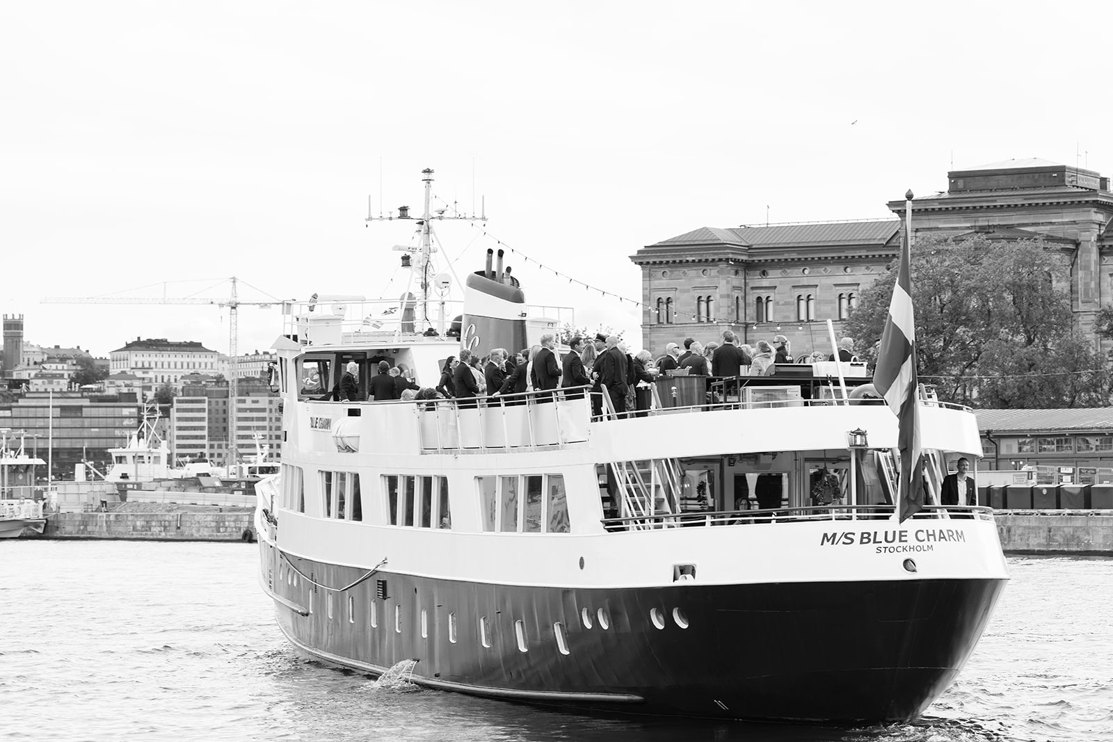 Wedding in the Stockholm Archipelago boat tour